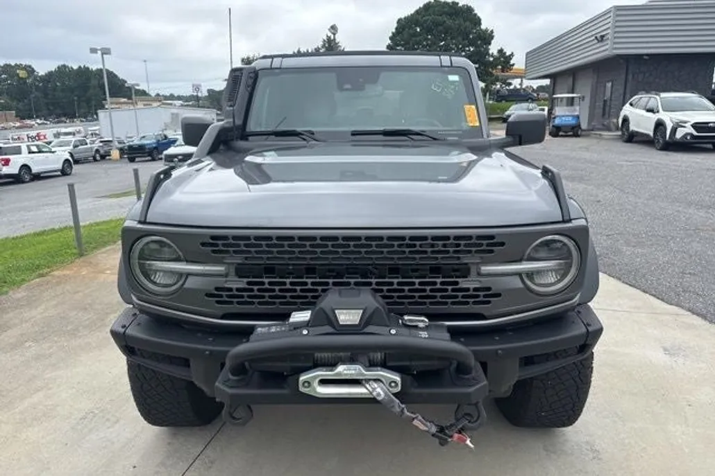 2024 Ford Bronco Everglades photo 1