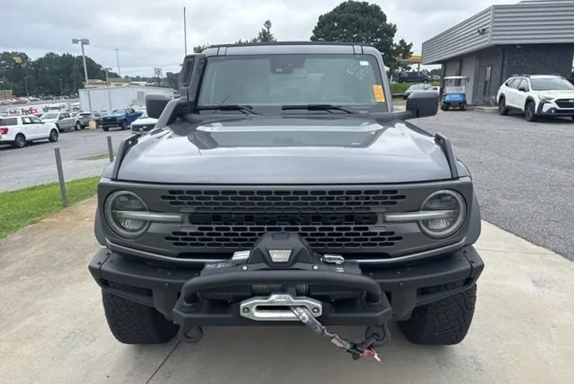 2024 Ford Bronco Everglades photo 1