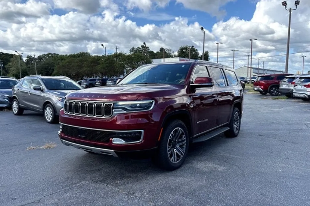 2022 Jeep Wagoneer Series III photo 1