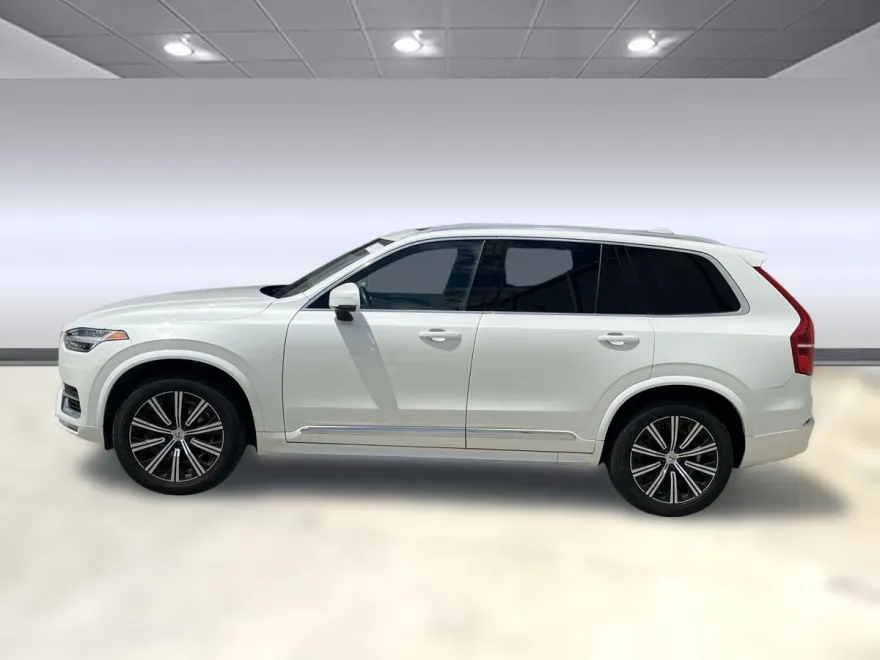 2024 Volvo XC90 B5 AWD Core photo 1