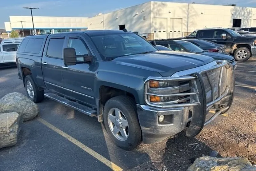 2015 Chevrolet Silverado 2500HD LTZ photo 1
