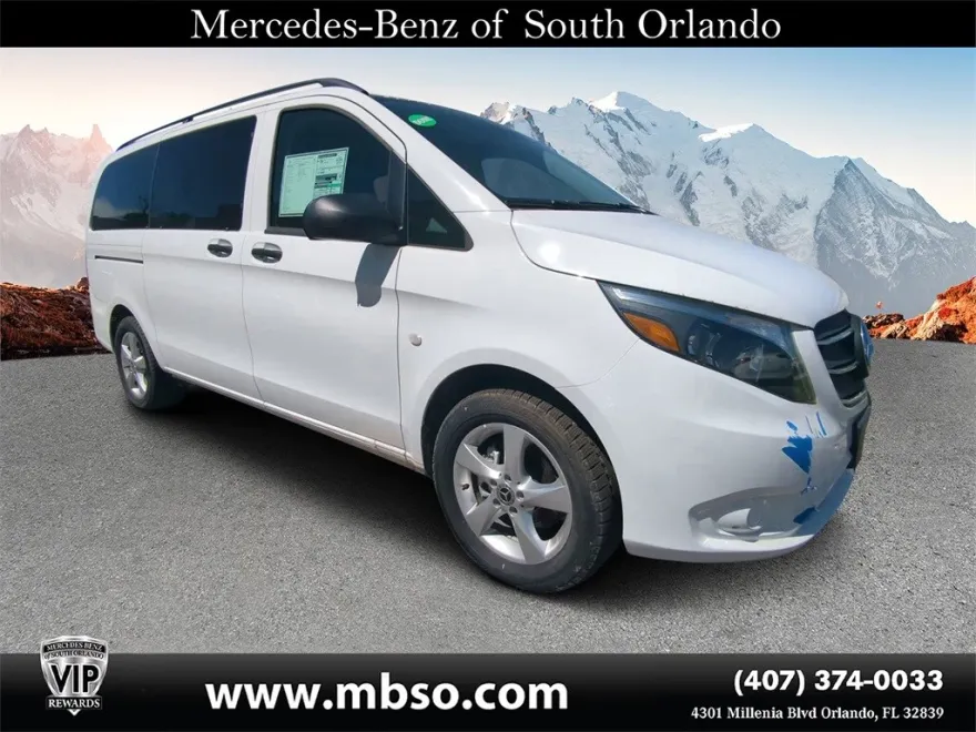 2023 Mercedes Benz Metris Passenger photo 1