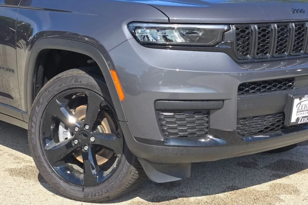 2025 Jeep Grand Cherokee Altitude X photo 1