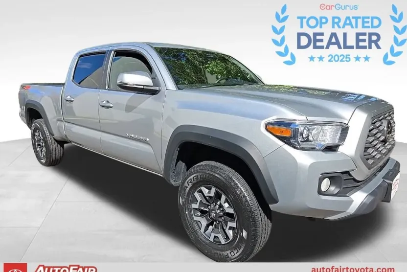 2022 Toyota Tacoma TRD Off-Road photo 1