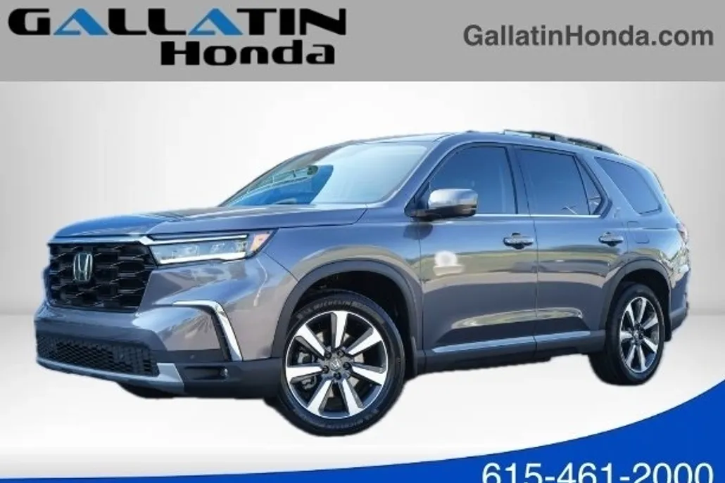 2025 Honda Pilot Touring photo 1