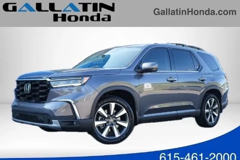 2025 Honda Pilot Touring photo 1