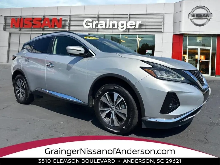 2023 Nissan Murano SV photo 1