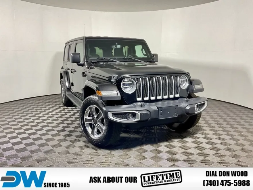 2020 Jeep Wrangler Unlimited Sahara photo 1
