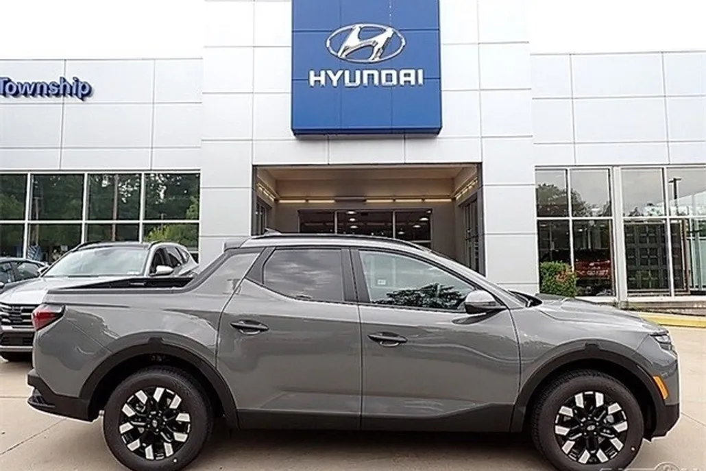 2026 Hyundai Santa Cruz SEL photo 1