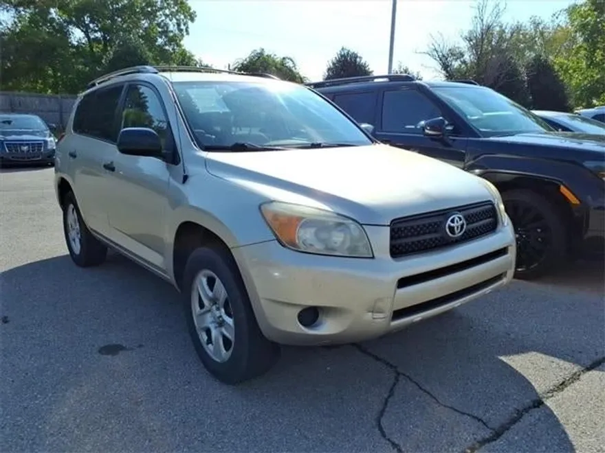 2008 Toyota RAV4 Base photo 1