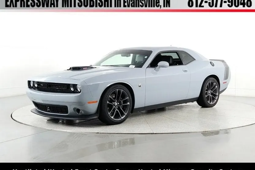 2022 Dodge Challenger R/T Scat Pack photo 1