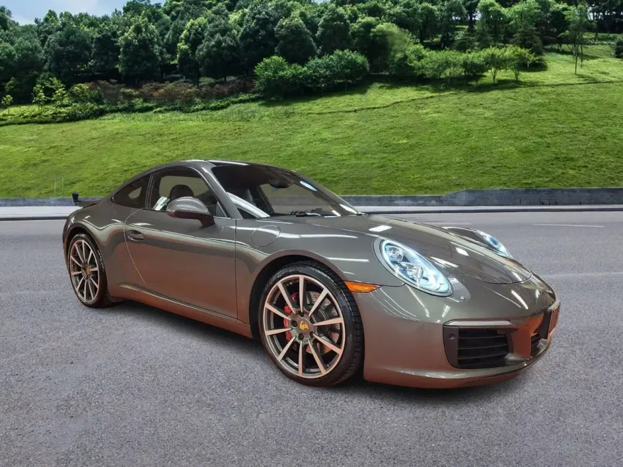 2017 Porsche 911 S photo 1
