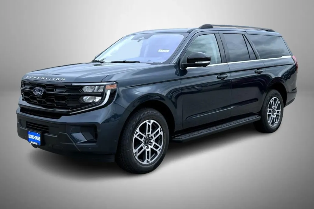 2025 Ford Expedition MAX photo 1