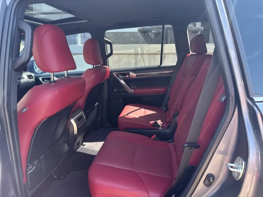 2021 Lexus GX 460 photo 1