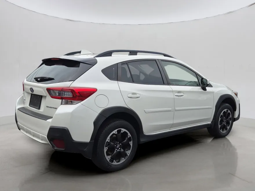 2023 Subaru Crosstrek Premium photo 1