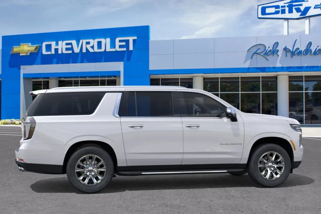 2025 Chevrolet Suburban Premier photo 1