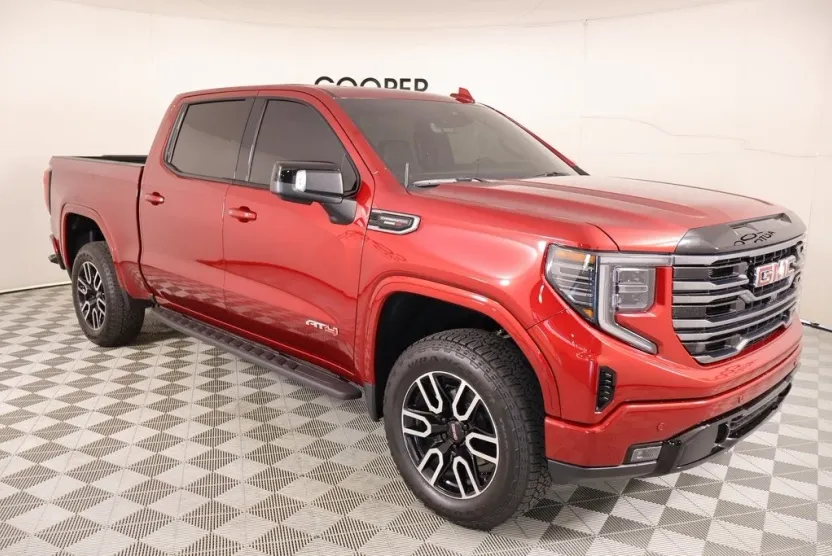 2025 Gmc Sierra 1500 AT4 photo 1