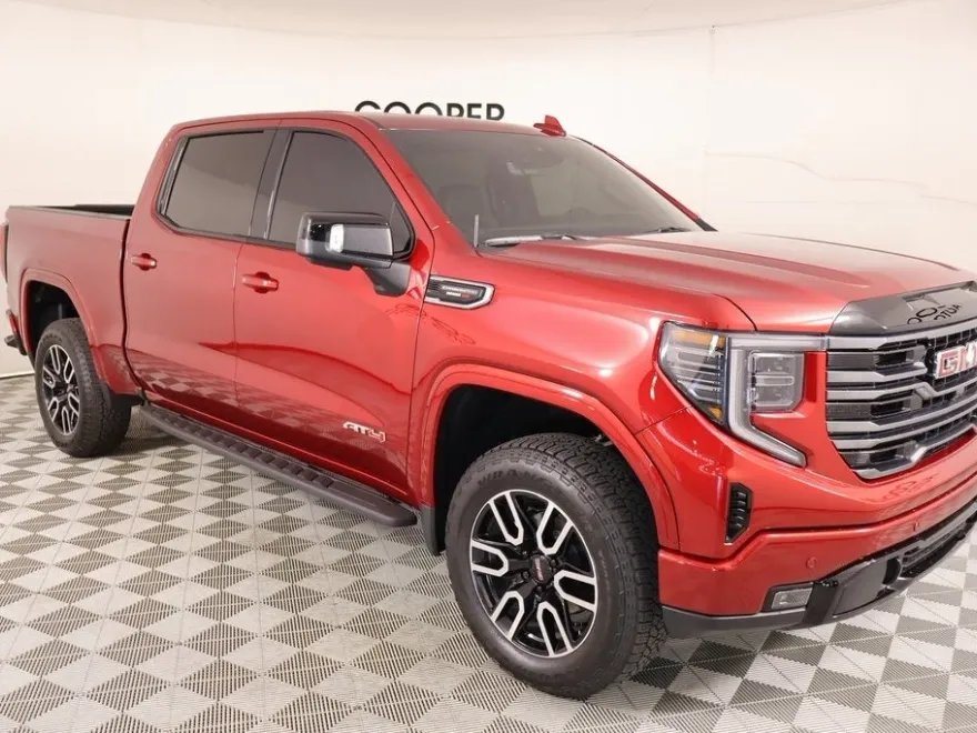 2025 Gmc Sierra 1500 AT4 photo 1