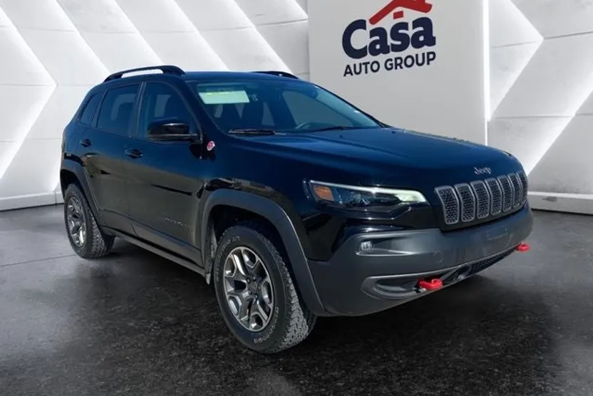 2022 Jeep Cherokee Trailhawk photo 1
