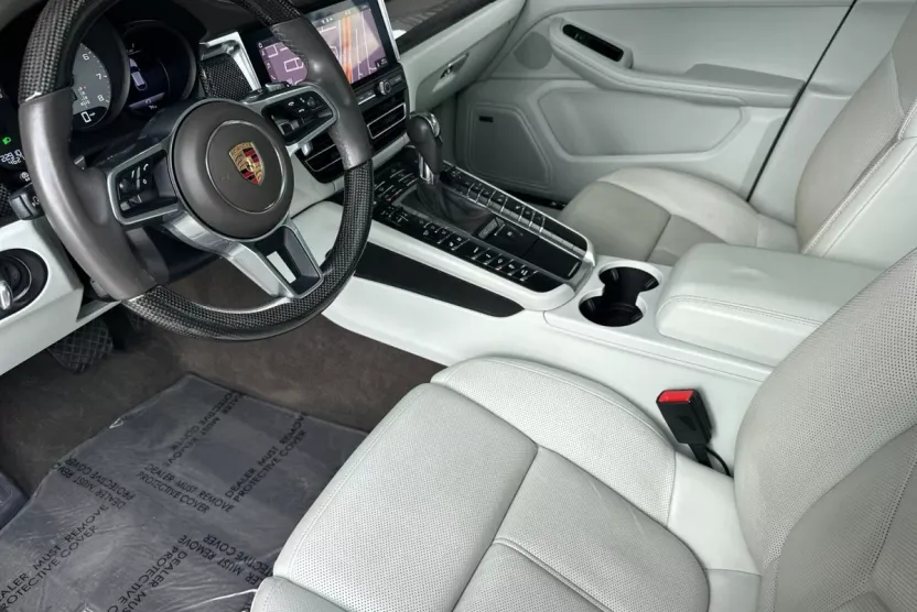 2020 Porsche Macan S photo 1