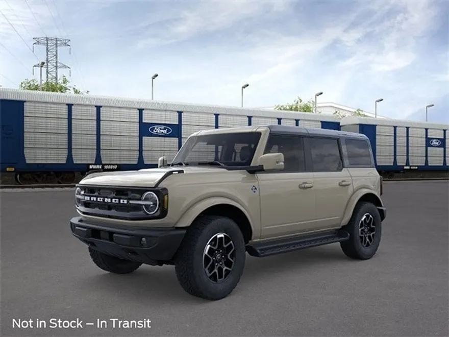 2025 Ford Bronco Outer Banks photo 1