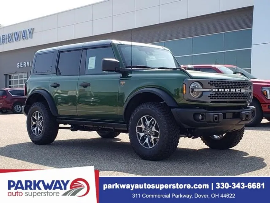 2025 Ford Bronco Badlands photo 1