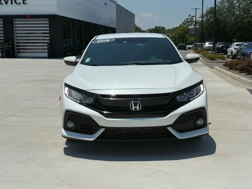 2019 Honda Civic Hatchback Sport photo 1