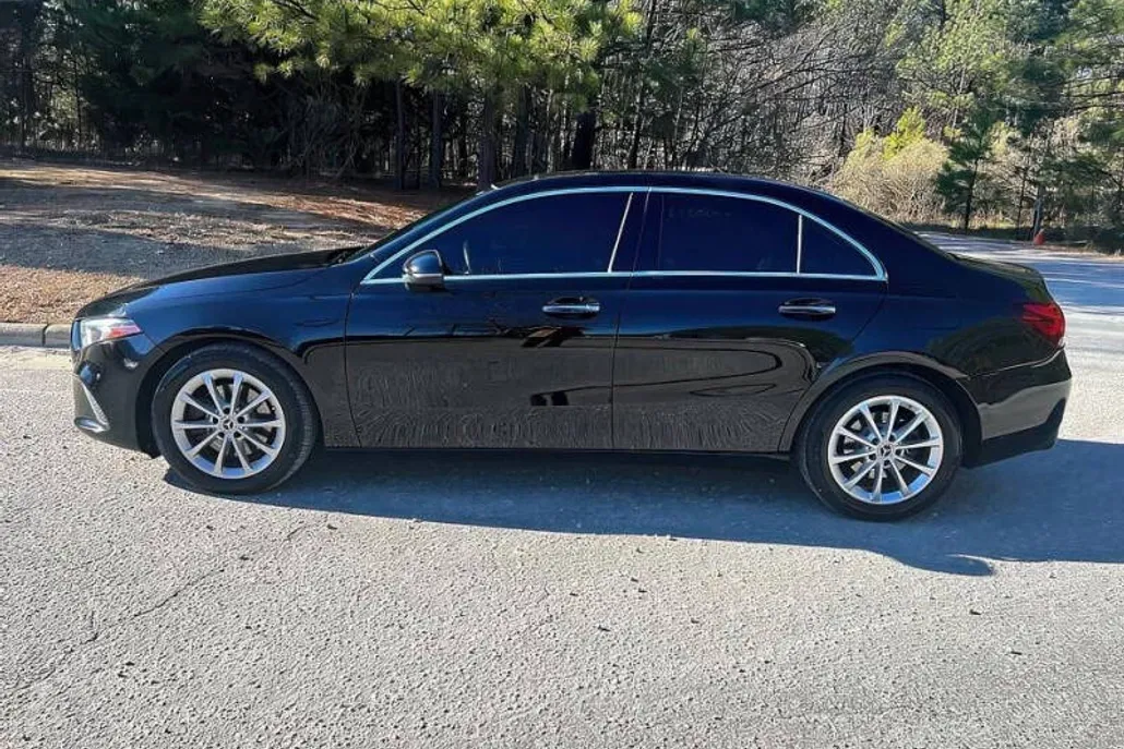 2019 Mercedes Benz A 220 photo 1