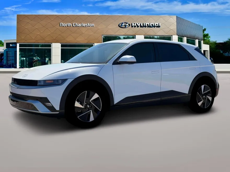 2025 Hyundai Ioniq 5 SE photo 1