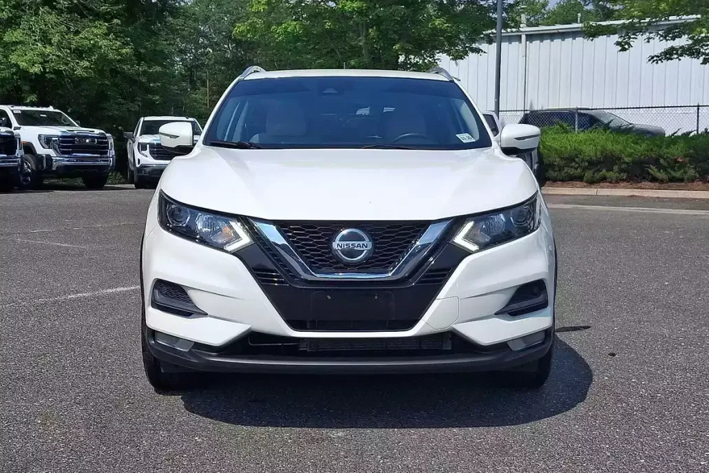 2020 Nissan Rogue Sport SV photo 1