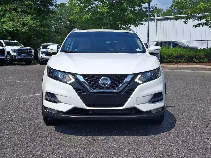 2020 Nissan Rogue Sport SV photo 1