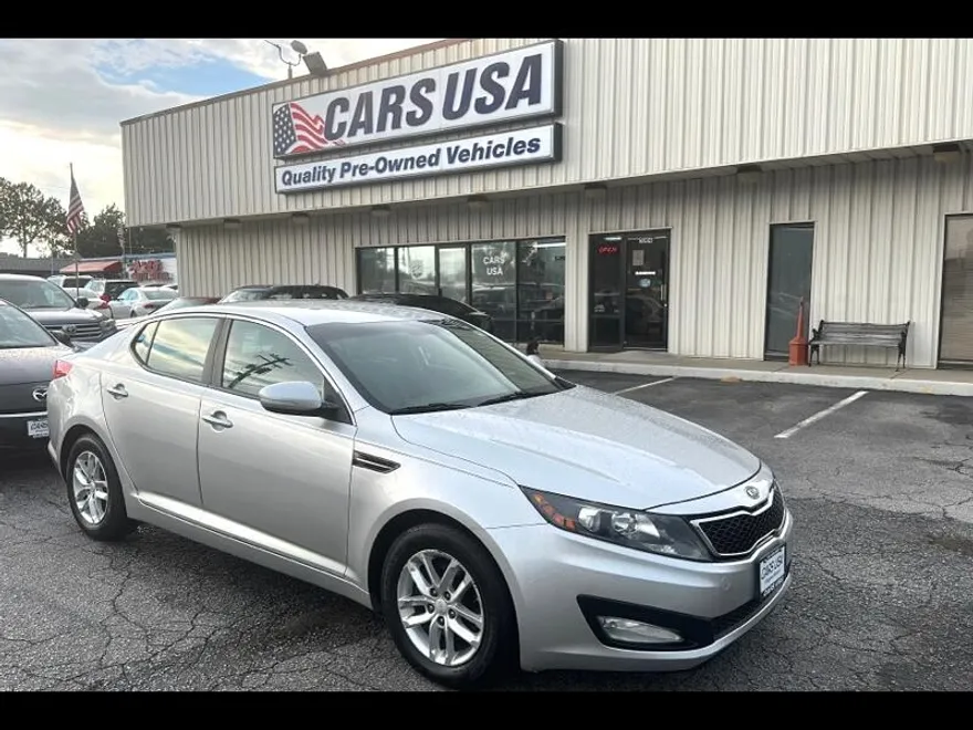 2012 Kia Optima LX photo 1