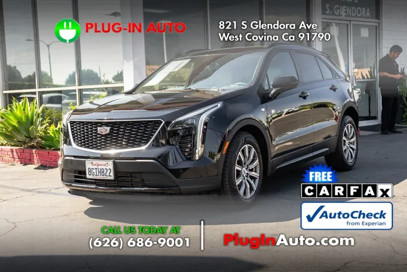 2019 Cadillac XT4 Sport photo 1