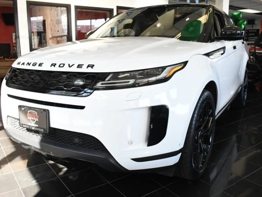 2022 Land Rover Range Rover Evoque SE photo 1