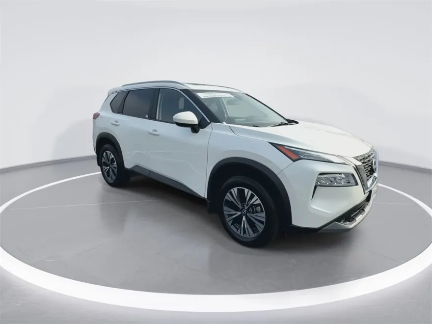2023 Nissan Rogue SV photo 1
