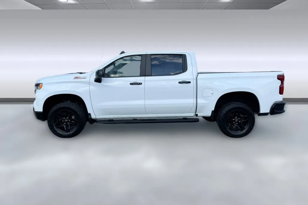 2023 Chevrolet Silverado 1500 LT Trail Boss photo 1