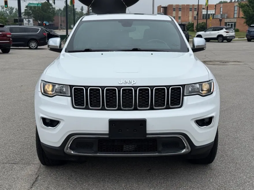 2022 Jeep Cherokee Limited photo 1