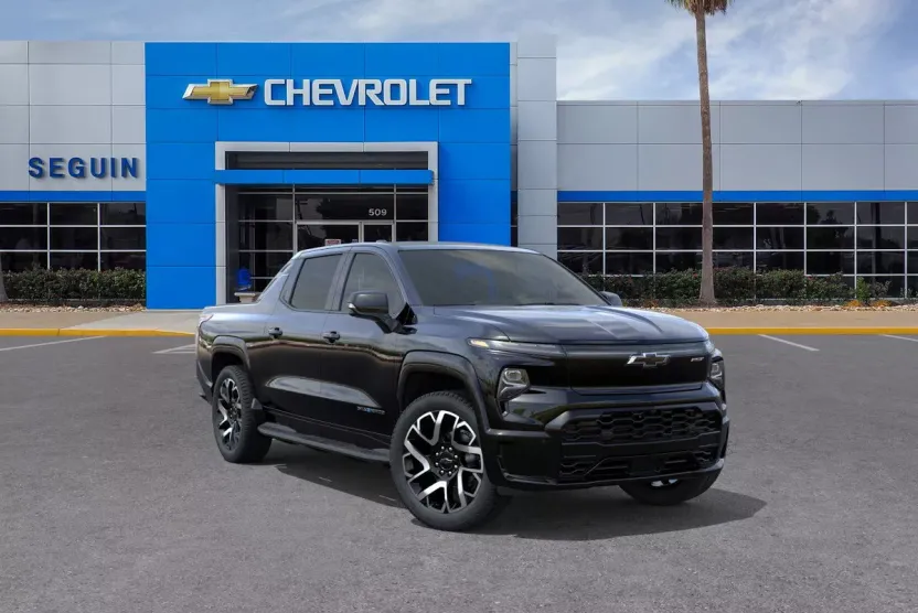 2024 Chevrolet Silverado EV RST photo 1