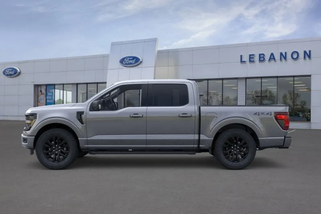 2025 Ford F-150 XLT photo 1