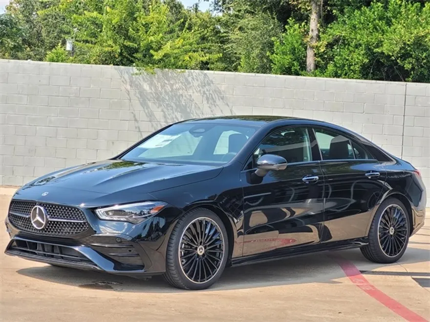 2026 Mercedes Benz CLA 250 photo 1