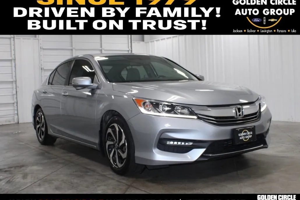 2017 Honda Accord EX-L photo 1
