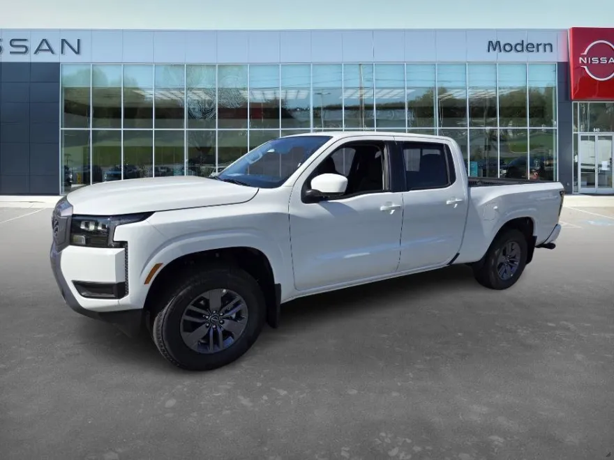 2026 Nissan Frontier Crew Cab SV photo 1