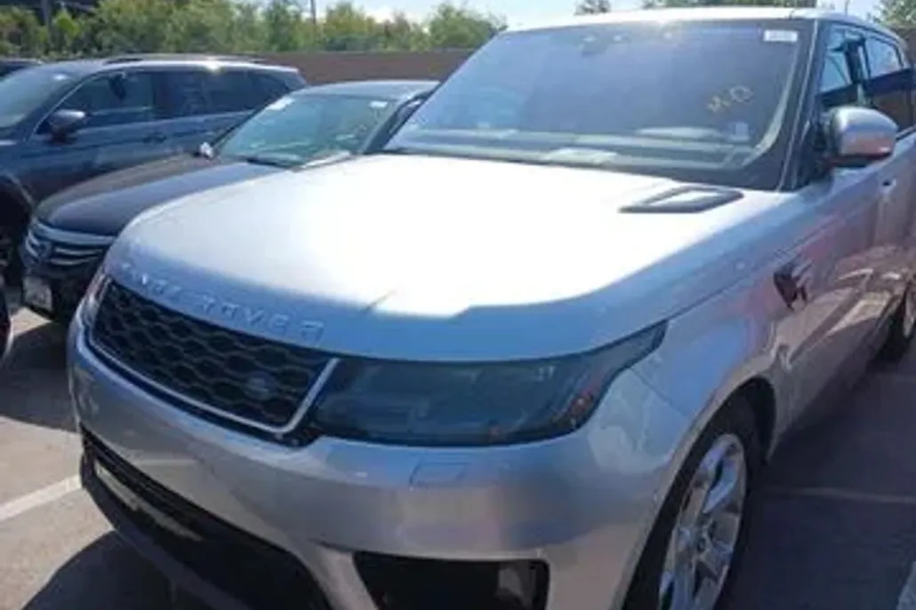 2020 Land Rover Range Rover Sport SE photo 1