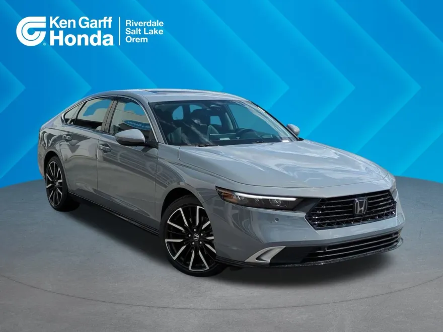 2025 Honda Accord Hybrid Touring photo 1