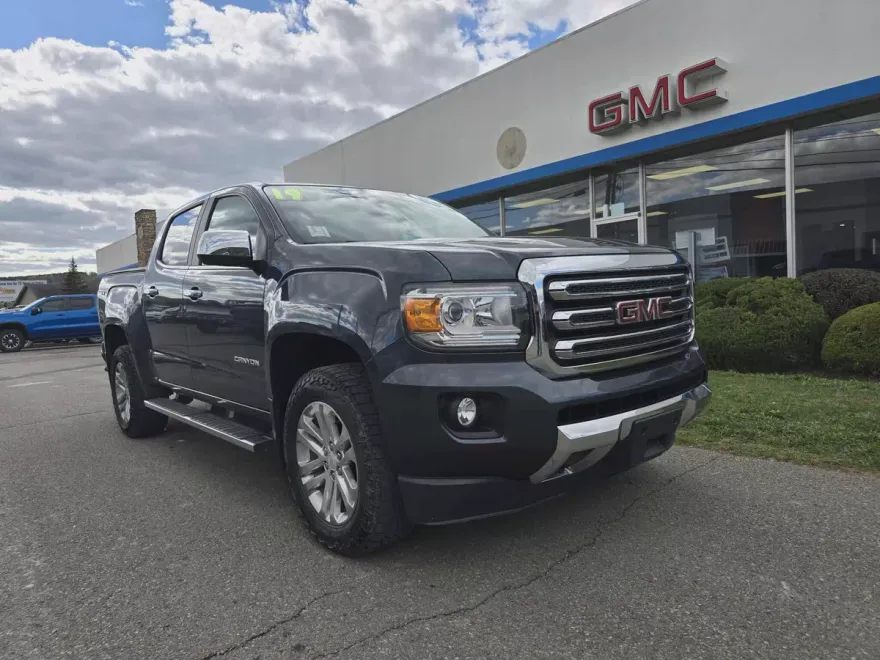 2019 Gmc Canyon SLT photo 1