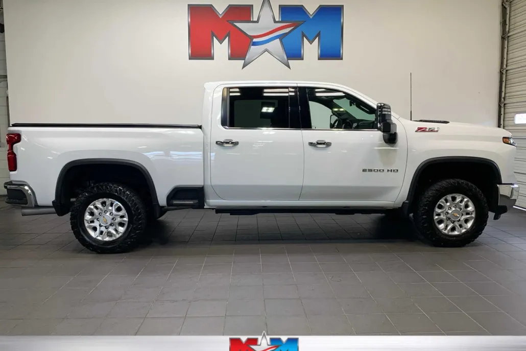 2024 Chevrolet Silverado 2500HD LTZ photo 1