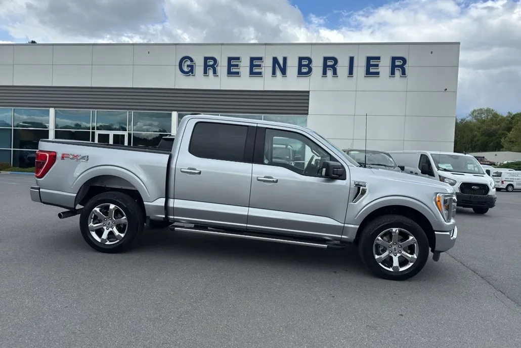 2022 Ford F-150 XLT photo 1