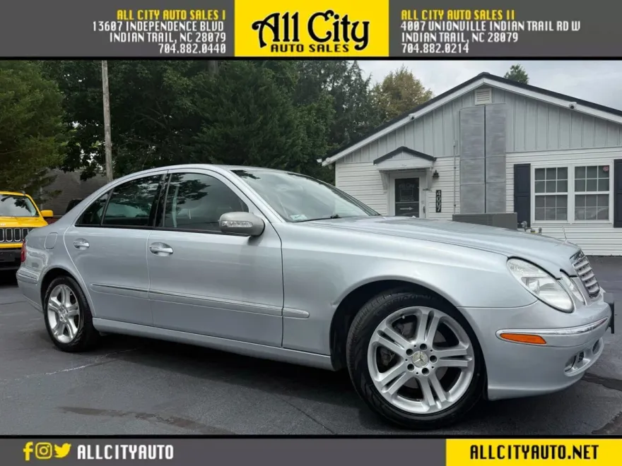 2006 Mercedes Benz E 350 4MATIC Sedan photo 1