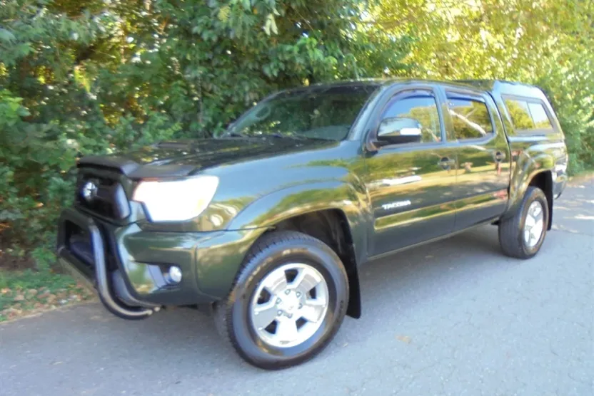 2014 Toyota Tacoma Double Cab V6 PreRunner photo 1
