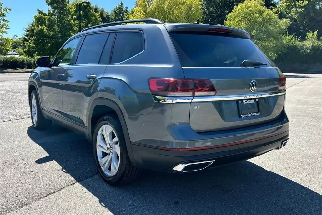 2021 Volkswagen Atlas SE Technology photo 1